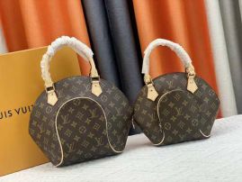 Picture of LV Lady Handbags _SKUfw150928207fw